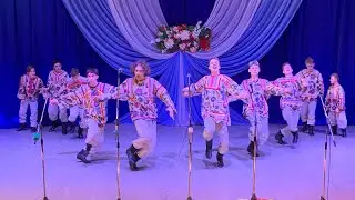 «Казачий дворъ» – «Босота»