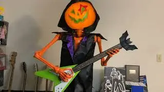 Target Hyde and Eek! Boutique Billy The Pumpkin Rocker Skeleton Animatronic Review!