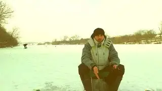 Карася полно, но почему не клюет? Ловля карася зимой на пруду. Ловля ерша на мотыля
