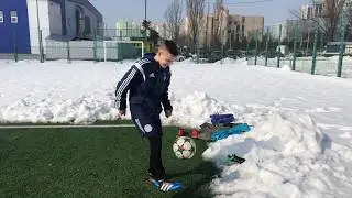 Рекорд зимы по набиванию мячом. Смотри и комментируй!!!!! ///Winter Record of  Ukraine