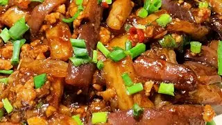 Жареные баклажаны с рыбным вкусом 鱼香茄子   Китайская кухня 中国美食