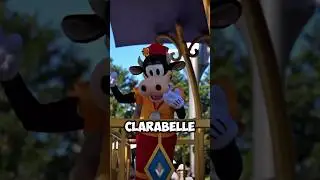 Clarabelle is a HIT at this Disney Park! FUNNY Disney Characters 