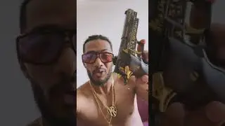 محمد رمضان بالمسدس.. تضربني بمسدس صوت هرد بمسدس حي