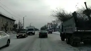 Вырубка деревьев на улице Партизанской в Петропавловске