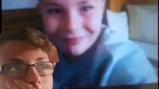 REACTION ALLE FOTO DA BAMBINO... EPICO