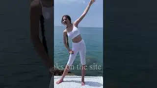DANA TARANOVA  YOGA  TUTORIAL YOGA IN BEACH