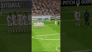 Roberto Carlos freekick broke the GK🔥☠️ 