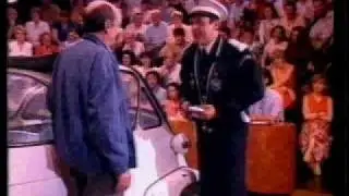 Les Grosses Tetes - Sim & Francis Perin dans le sketch de la petite voiture.