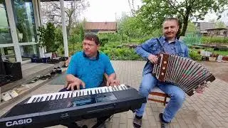 Пусть цветёт сирень.