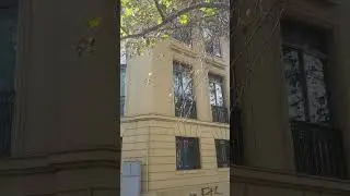 Центр Сантьяго днем в субботу. Короткие зарисовки жизни города Сантьяго. Чили. 
