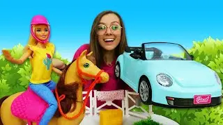 Barbie monta a caballo. Juegos con Barbie en español. Vídeos para niñas