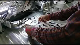 Pocket attaching machine