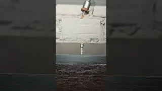 Возьми на заметку! Как быстро завернуть евровинт  кровельным саморезом.