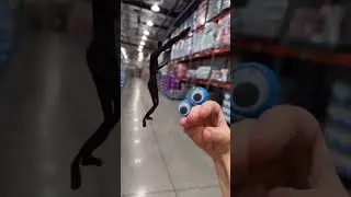 SIREN HEAD AT THE STORE