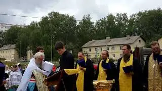 Митрополит Саранский и Мордовский Зиновий совершает чин освящения креста, 2 августа 2024 г.