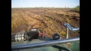 Вездеход Викинг на болоте.