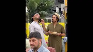 Wait I come back to eat his food😁#funny #comedy #shorts