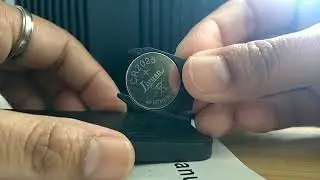 How to change the video camcorder remote control battery?