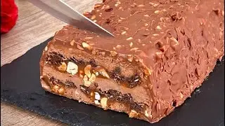 Have you ever tried a cooling Snickers cake? Two recipes for maximum enjoyment!