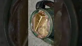 Золотые слитки лежали в Банке от противогаза... 