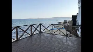 Дом-эллинг в Феодосии на берегу моря, Золотой пляж