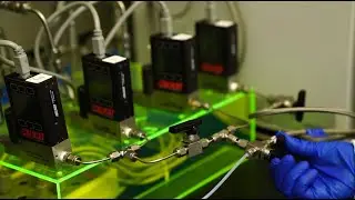 Separating gases with a porous membrane