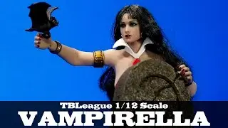 Vampirella TBLeague Dynamite Executive Replicas 