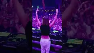 Miss Monique playing her remix of, 'Ringo' by Robbie Williams & Lufthaus  😳🔥Wait for the drop!