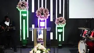 Sunday Service-Culte de Dimanche