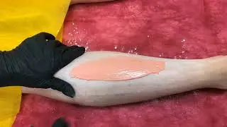 Депиляция ног горячим воском в гранулах