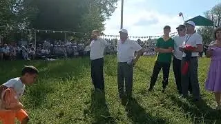 Иң яшь көрәшчегә Марат Мөхәммәтшиннан бүләк