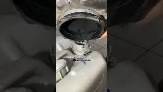 Когда ты менял масло в своём подъёмнике? 