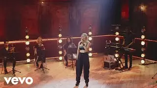Ellie Goulding - Slow Grenade (Live On 