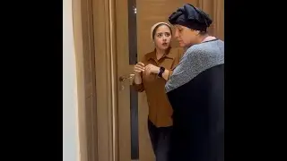 بنت جميل شوف امها شفتها بتعمل اى فى الاوضه