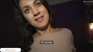 Francesca Palma accepts help in a hostel | Public Agent