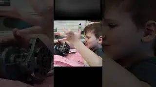 Интересно каким вырастит ребёнок если так его воспитывать#shorts