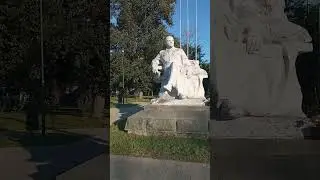 Симферополь памятник Ленину бульвар .11 августа 2024 .