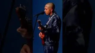 Deyaz performing live at @COLORSxSTUDIOS