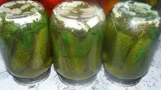 Ароматные и хрустящие консервированные огурцы. Пожалуй, самый вкусный рецепт.