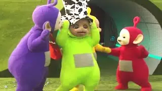 Teletubbies: The Beach - Full Episode | WildBrain