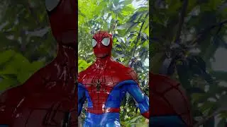 Giant 3D Spiderman helps Spidergirl rescue model Spiderman from imposter #shorts #spiderman #funny