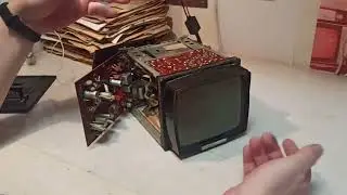 Телевизор Электроника ВЛ-100, СССР, 1970 год. Неисправен, увы... 😟