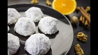 Walnut Snowball Cookies Recipe | Vegan