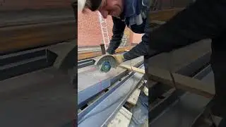Как открутить диск без ключа