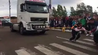 Оксана «Скала» Кошелева,  рекордсменка мира по силовому экстриму