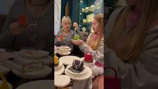 НИКА ЗАСТАВИЛА😀🤛 