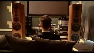 Signature model of loudspeaker Sonus Victor SV 400 by Russian craftsman Viktor Parkalov
