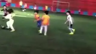 Вот так надо играть футбол.