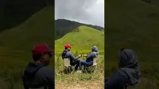 Dunia milik berdua #shorts #wisata #wisataalam #wisataindonesia #bromo #traveling #piknik