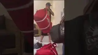 Александр Овечкин дома #nhl #hockey #ovi #shorts2025